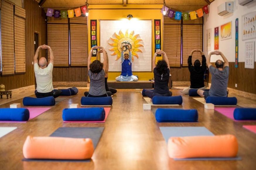 Отель Veda5 Ayurveda & Yoga Retreat Ришикеш Экстерьер фото